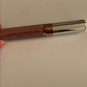 Anastasia crush lipstick